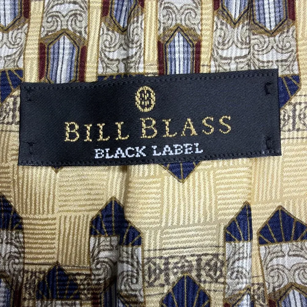 Bill Blass Black Label Men’ Tie 100% Silk Gold Burgundy Geometric Medallion Gift